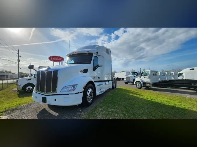 2022 Peterbilt 579