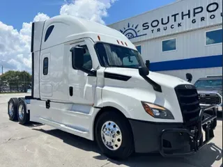 2021 Freightliner Cascadia 126