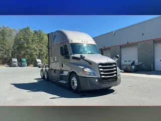 2022 Freightliner Cascadia 126