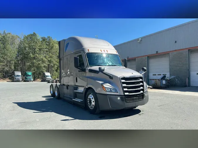 2022 Freightliner Cascadia 126b67b71dcd33ff8c935e747eb99fecbd6