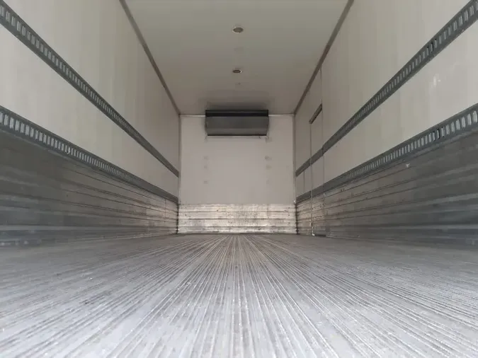 2019 FREIGHTLINER/MERCEDES M2 106