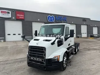 2027 MACK ANTHEM 64T