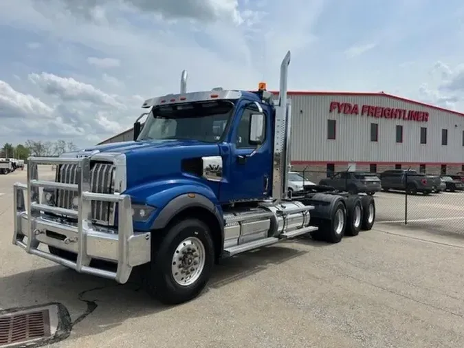2023 Western Star 49X