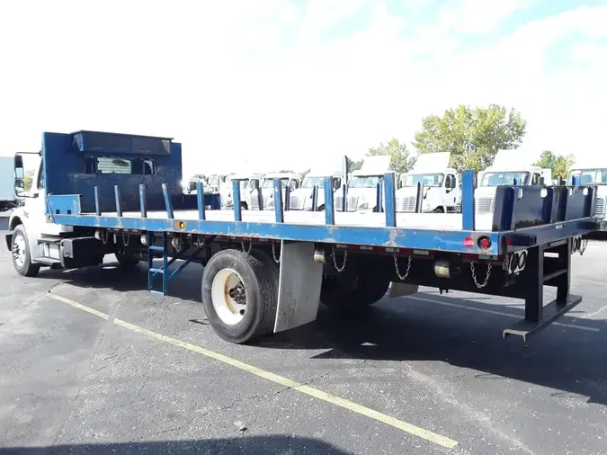 2018 FREIGHTLINER M2 106