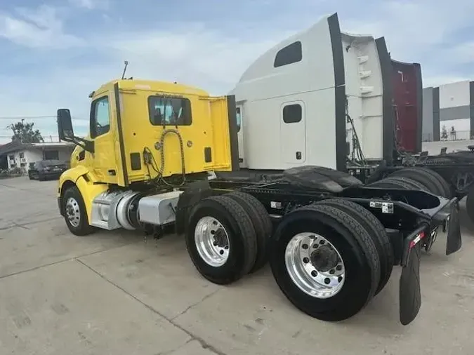 2021 Peterbilt 579