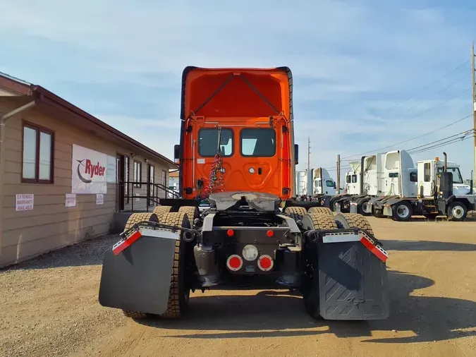 2018 FREIGHTLINER CASCADIA 125