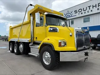 2023 Western Star 4700