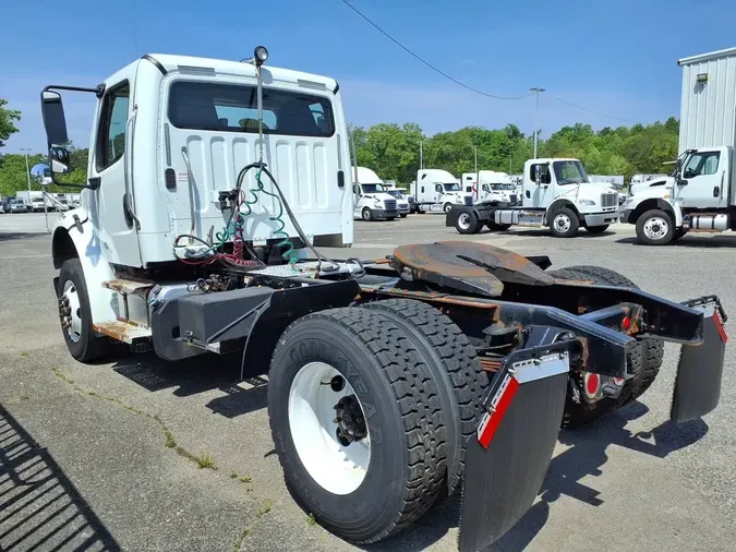 2018 FREIGHTLINER/MERCEDES M2 106