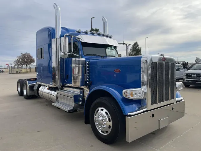 2023 Peterbilt 389b6946cb9191d05c91a66497d413a6c86
