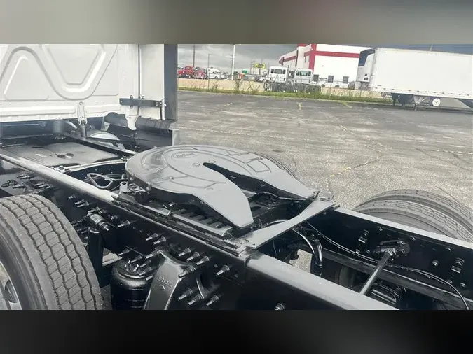 2022 FREIGHTLINER CA126