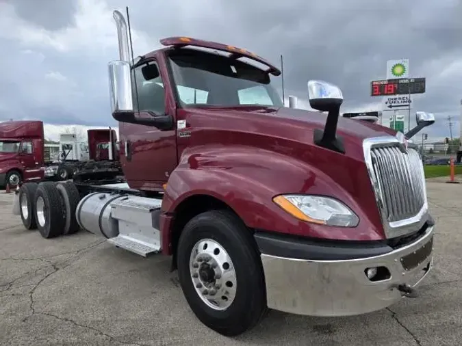 2021 International LT625