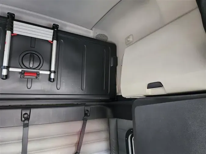 2022 FREIGHTLINER CASCADIA