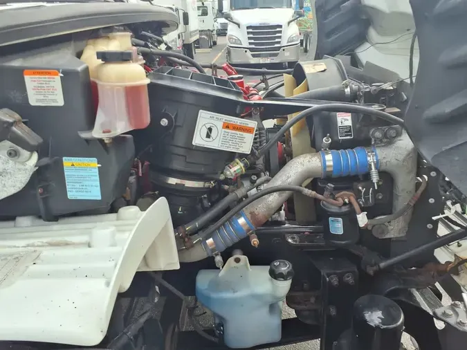 2019 FREIGHTLINER/MERCEDES M2 106