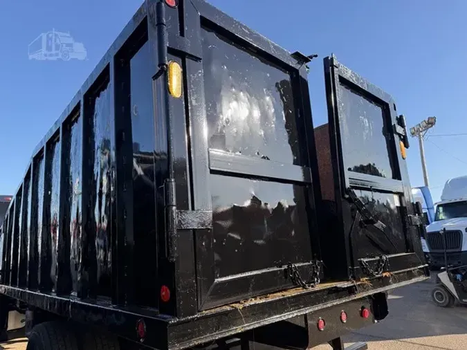 2007 FREIGHTLINER BUSINESS CLASS M2 106b6a1012f5675340e6f9c5957462f689c