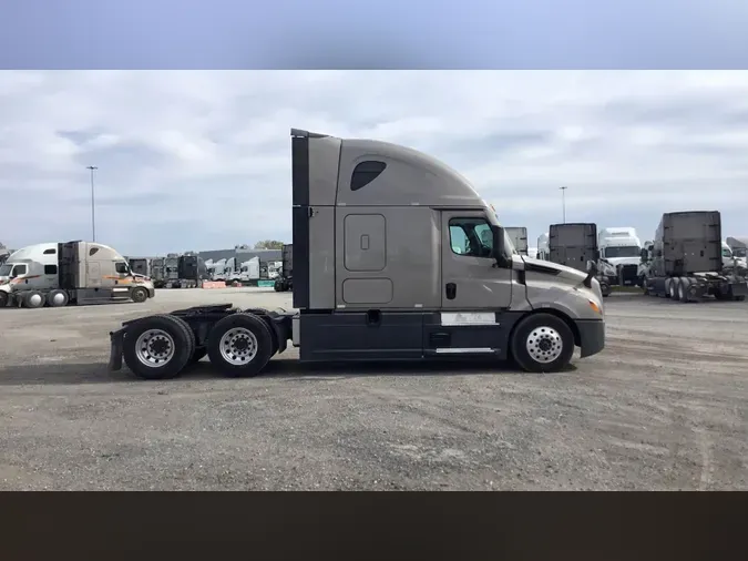 2025 Freightliner Cascadia 126b6a2b0c149419423dc3969f3970ce5ec
