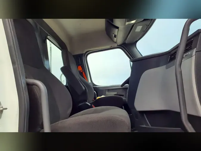 2020 FREIGHTLINER/MERCEDES NEW CASCADIA 116