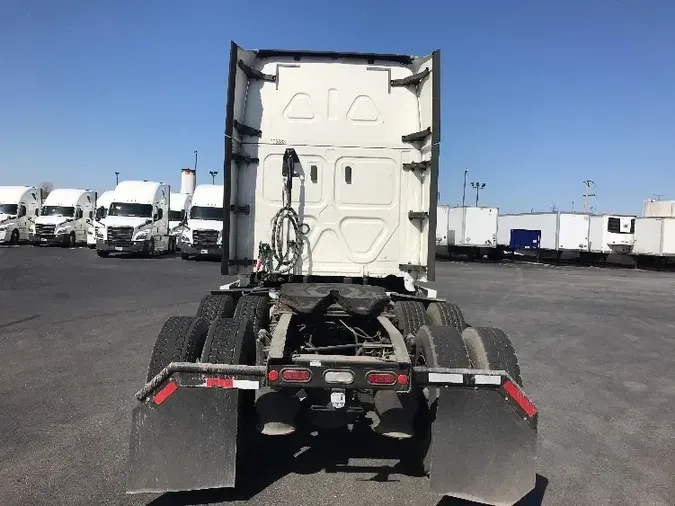 2020 Freightliner T12664ST