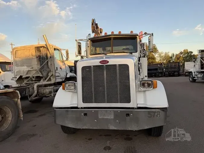 2011 PETERBILT 365