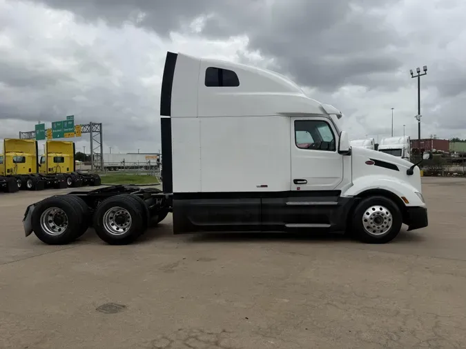 2022 Peterbilt 579b6ae526f5603662731b086cecd8093a3