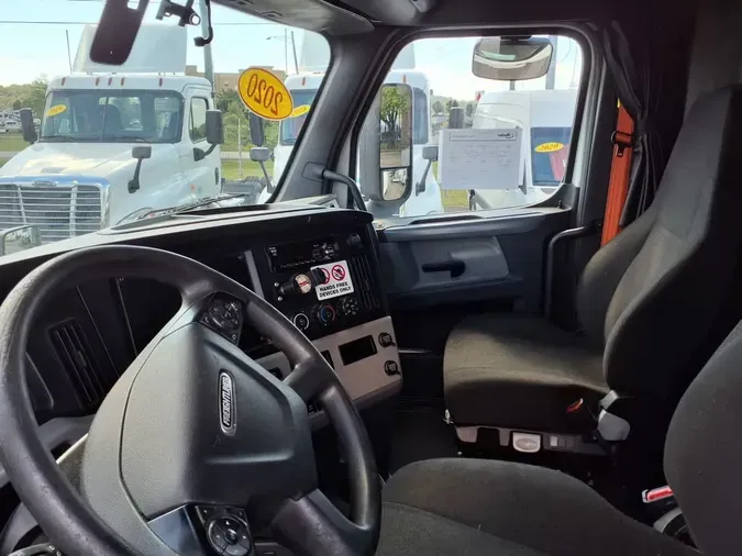 2020 FREIGHTLINER/MERCEDES NEW CASCADIA PX12664
