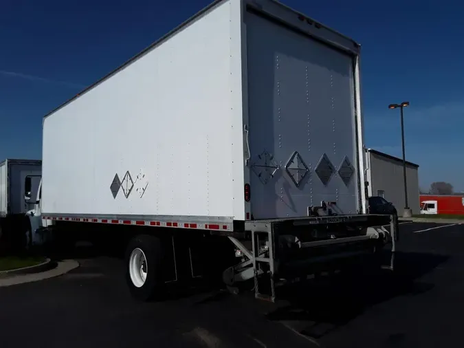 2019 FREIGHTLINER/MERCEDES M2 106