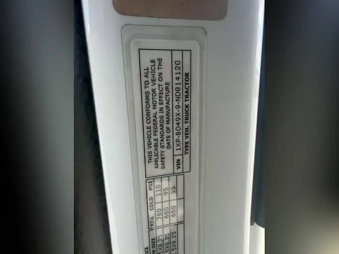 2022 Peterbilt 579b6bba3fe026e826e74e7af7a177b6f1c