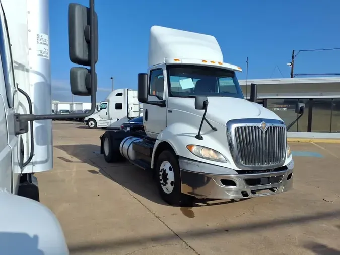 2019 NAVISTAR INTERNATIONAL RH613 DAYCAB S/Ab6c34ed68e024349f6d37cefe3232bbe