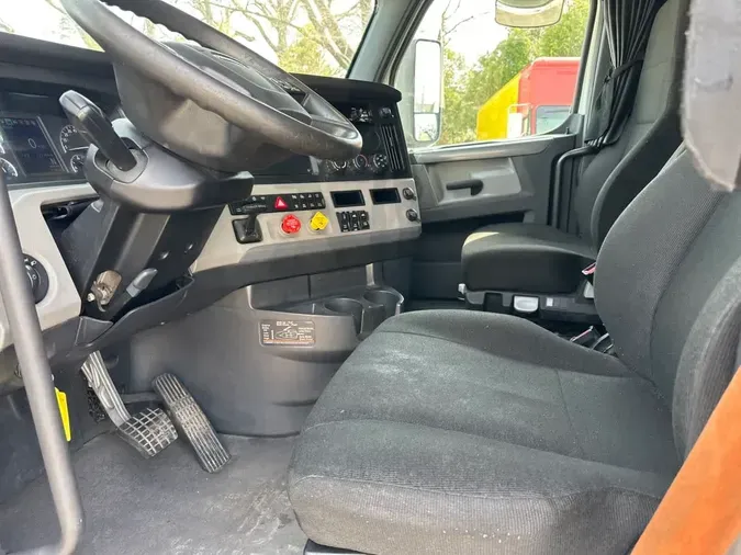 2020 FREIGHTLINER/MERCEDES NEW CASCADIA PX12664