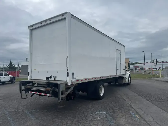 2019 FREIGHTLINER/MERCEDES M2 106