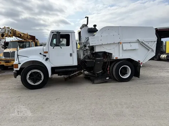 1992 INTERNATIONAL 4600b6d0dc22832df993d43e0a07fe7e6ca1