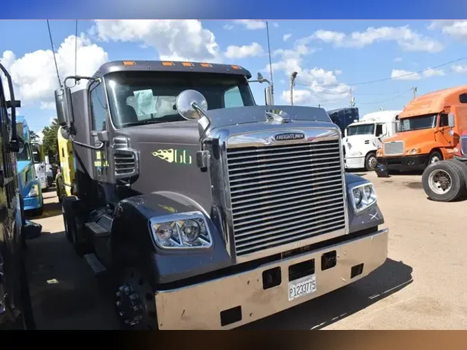 2017 FREIGHTLINER 122SD