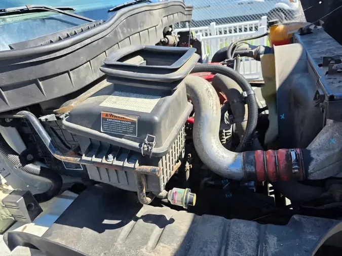 2019 NAVISTAR INTERNATIONAL MV607 (4X2)