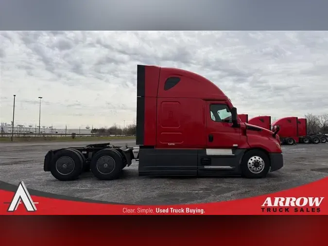2023 FREIGHTLINER CA126