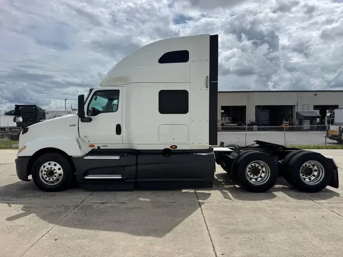 2022 International LT625b6de6e7bd1e1a19b56bbc329414842b9