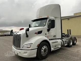 2018 PETERBILT 579