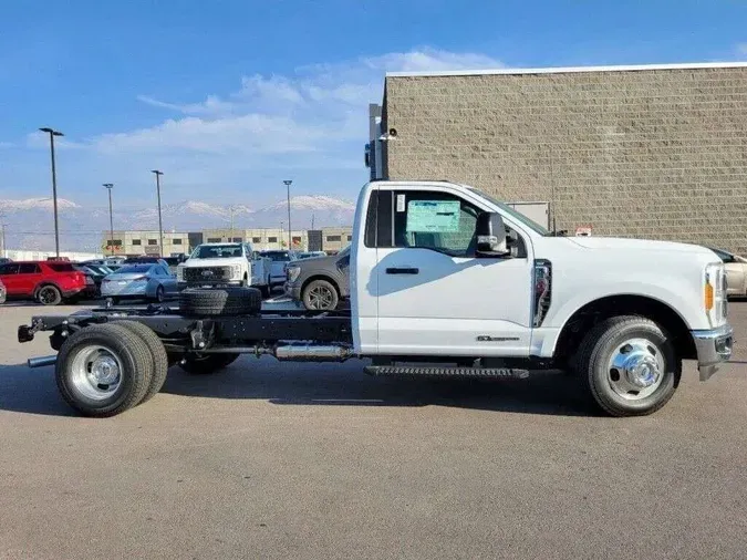 2023 Ford Super Duty F-350 DRW