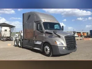 2022 Freightliner Cascadia 126
