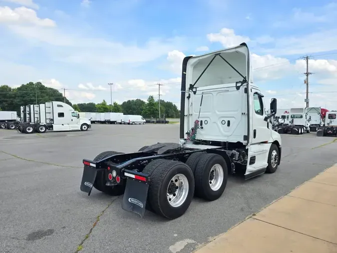 2022 FREIGHTLINER/MERCEDES NEW CASCADIA PX12664b6eaa50086dad61d0446d8875727331b
