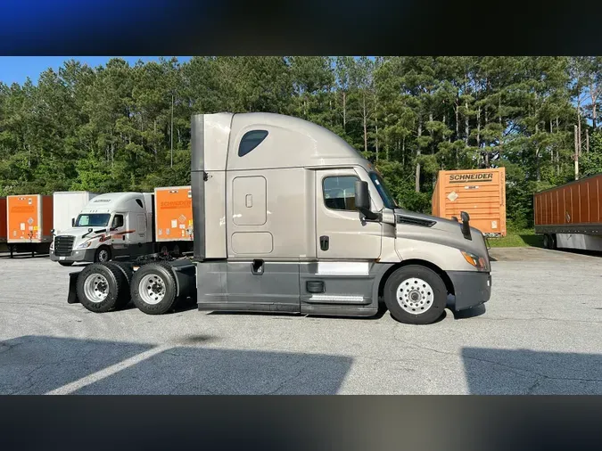2021 Freightliner Cascadia