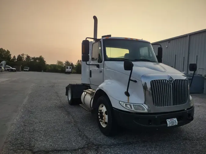 2005 NAVISTAR INTERNATIONAL 8600