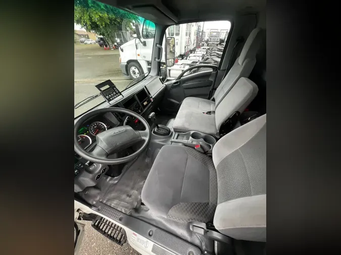 2017 ISUZU NPR