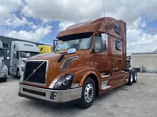 2018 VOLVO VN 630