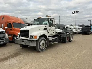 2007 MACK GRANITE CV713