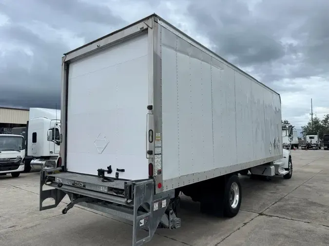 2020 Peterbilt 337