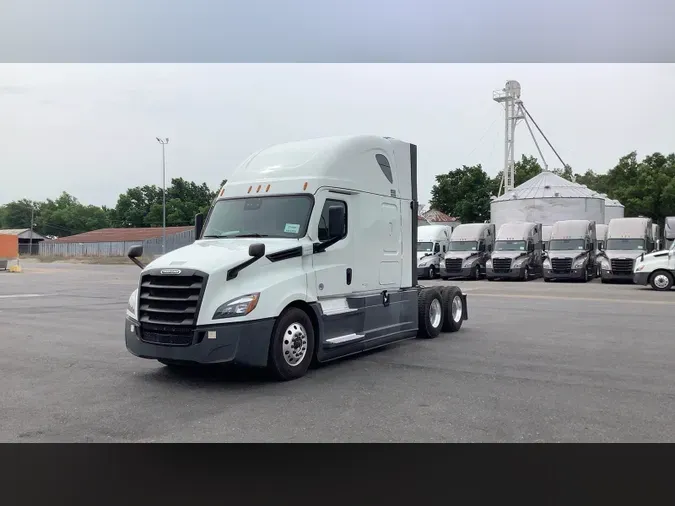 2021 Freightliner Cascadia