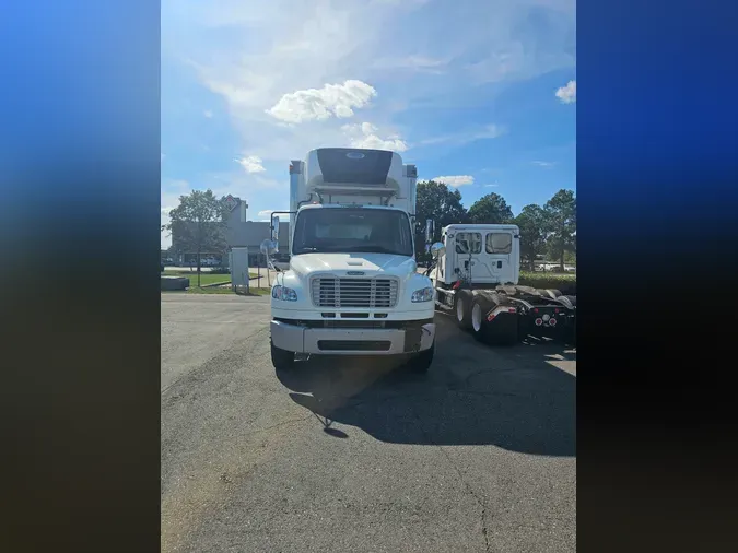 2018 FREIGHTLINER/MERCEDES M2 106