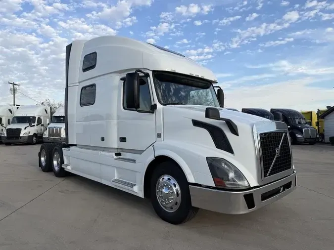 2017 Volvo VNL64T760b6fee3017faed4f709f7f28facd709ac