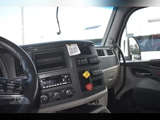 2022 PETERBILT 579