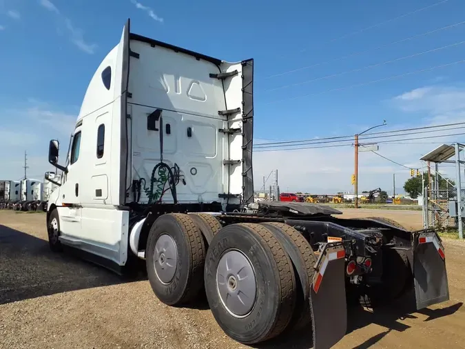 2021 FREIGHTLINER NEW CASCADIA PX12664