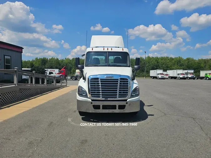 2019 FREIGHTLINER CASCADIA 125